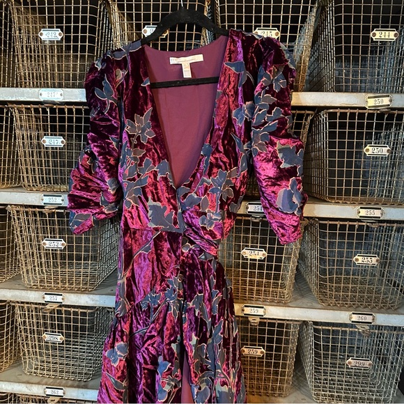 Hutch Violette Plum Floral Velvet Maxi Wrap Dress 38129 - Picture 8 of 16